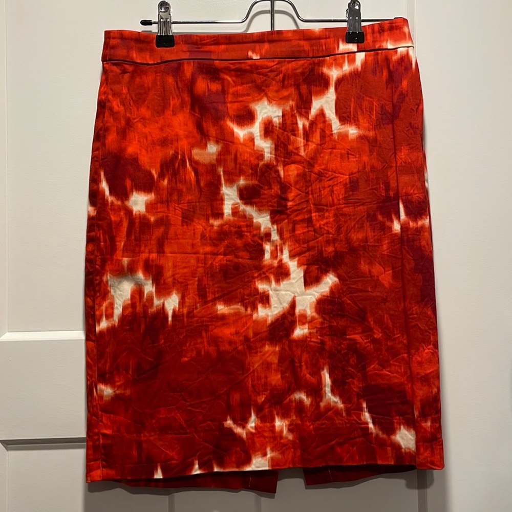 JCrew Pencil skirt, red abstract floral, size 4